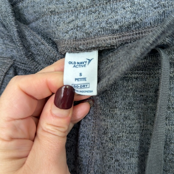 Old navy sweater pants - Picture 3 of 3